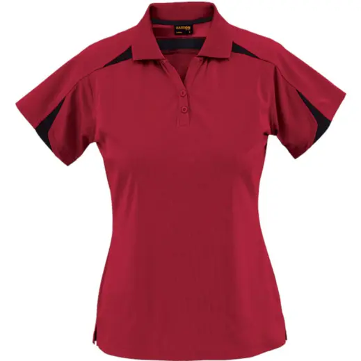 Ladies Solo Golfer
