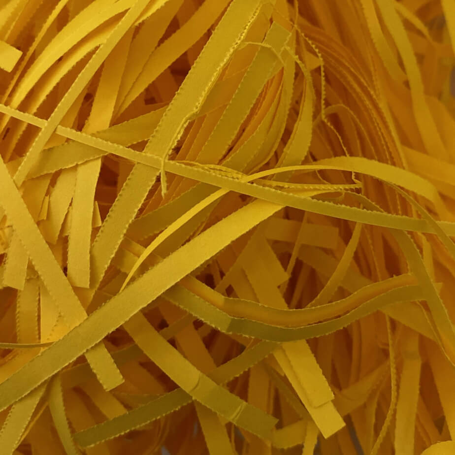 Narrow Shredded Paper (90g)