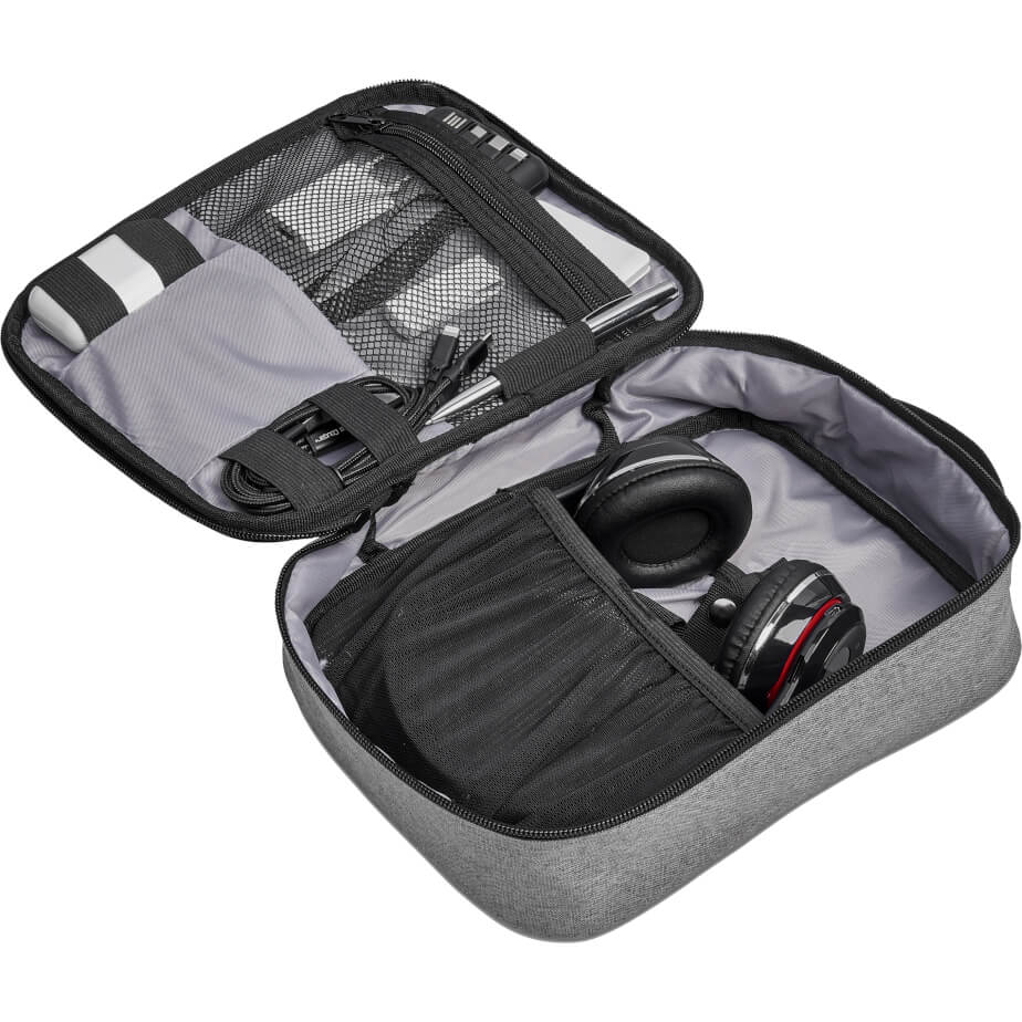 Zurich Tech Accessory Bag Display