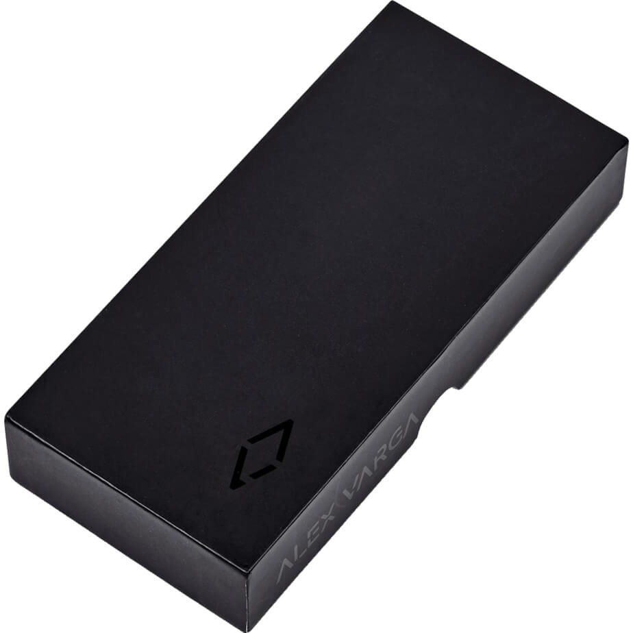 Alex Varga Scorpio Fast Charge 22.5W Power Bank Gift Box Closed