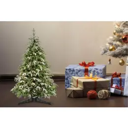 Eco-Friendly Christmas Tree - Full