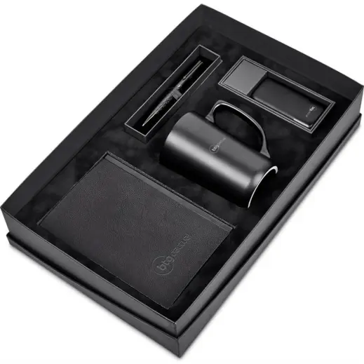 Alex Varga Elvarine Gift Set Main