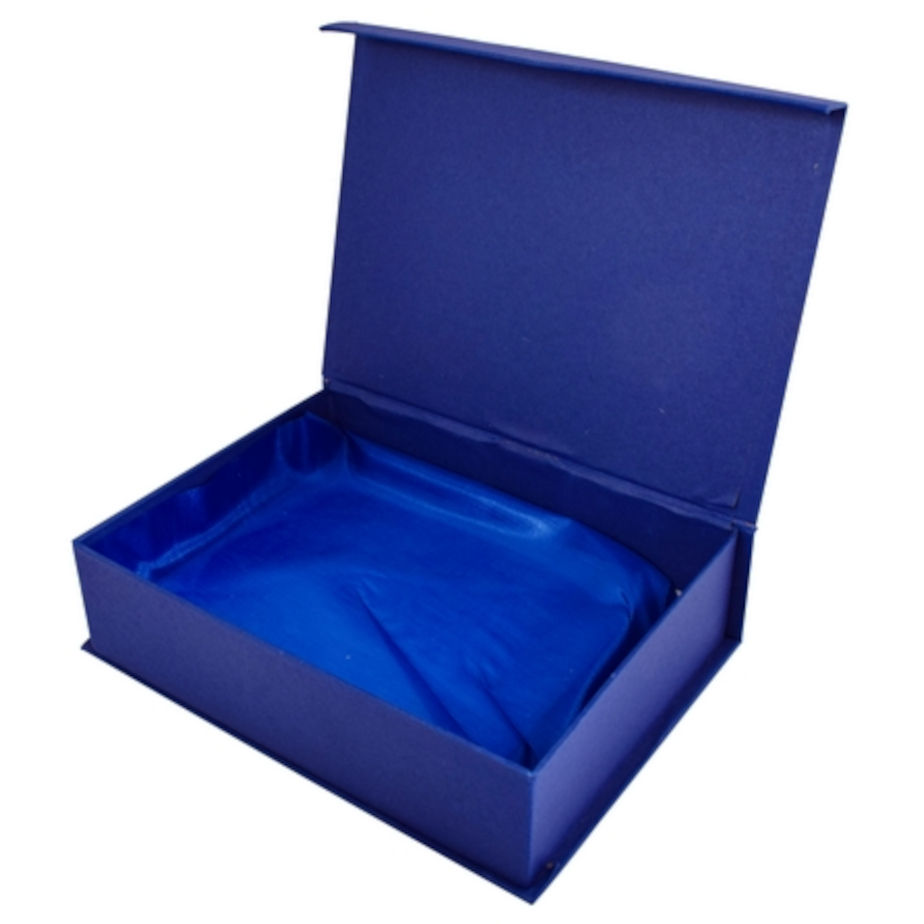 Rectangle Crystal Trophy Gift Box Open
