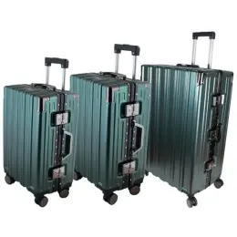 Green Trunk Luggage Set Image