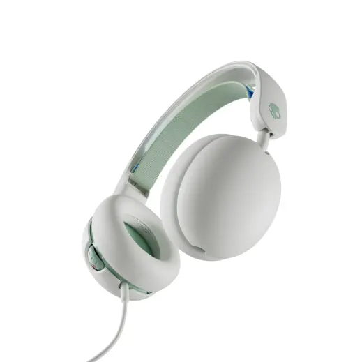 S6KAY-R952.jpg