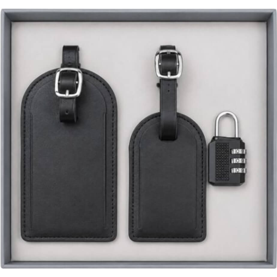 Vegan Leather Luggage Tag Gift Set Display