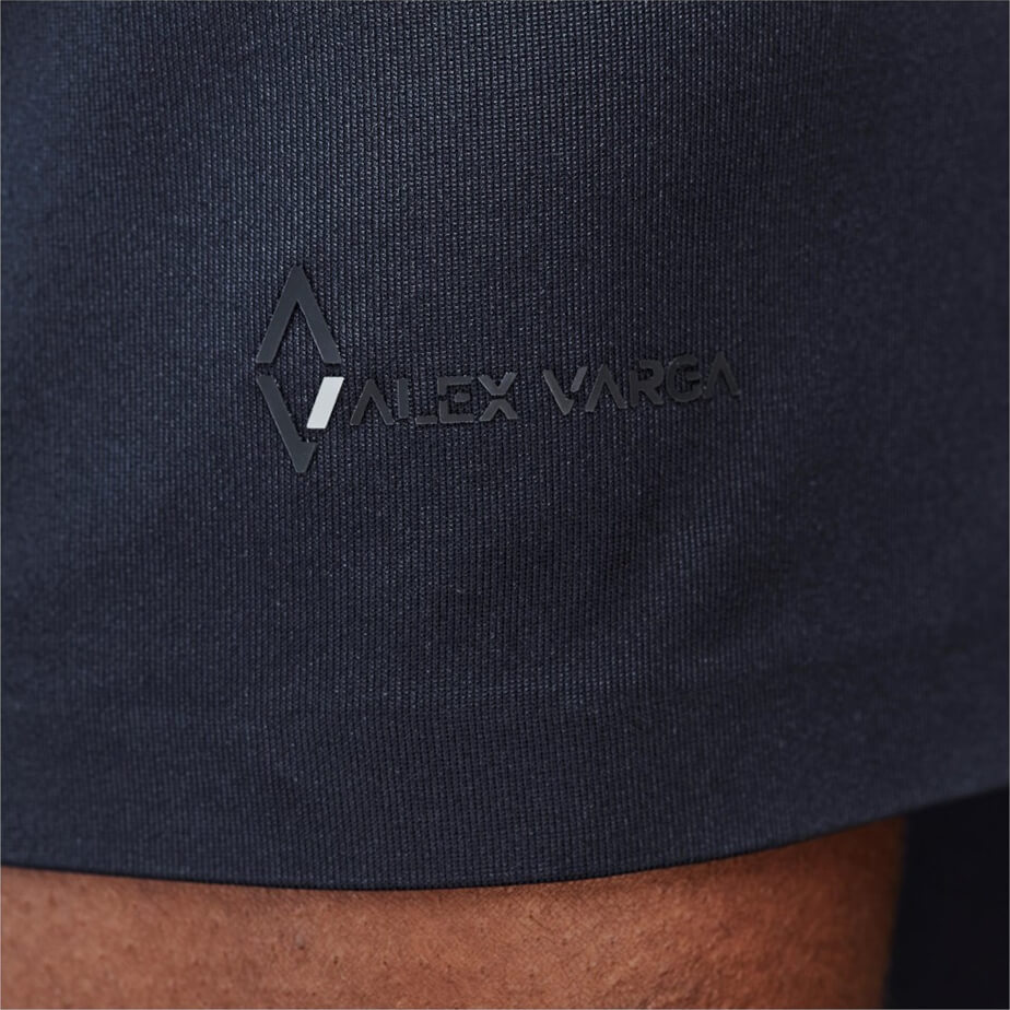 Mens Alex Varga Questana Seamless Golf Shirt Close Up Logo