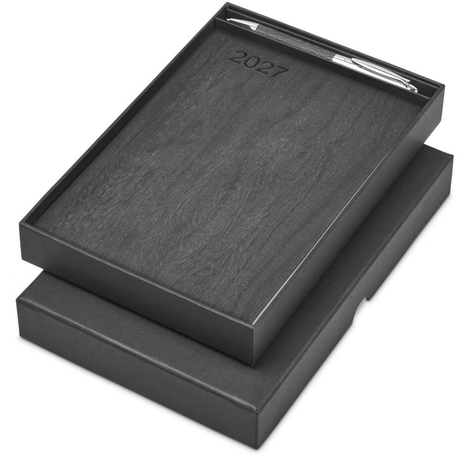 Altitude Oakridge A5 2027 Diary & Pen Set Gift Box Open