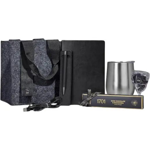 Yatta Class & Charm Hamper Silver Display