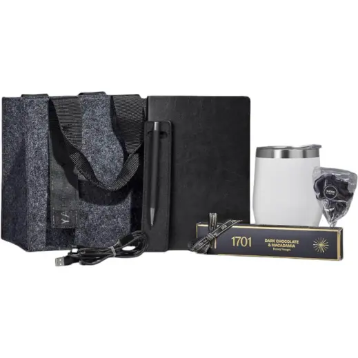 Yatta Class & Charm Hamper Solid White Display