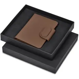 Alex Varga Columbus Global Finder Passport Cover Tan Gift Box Open