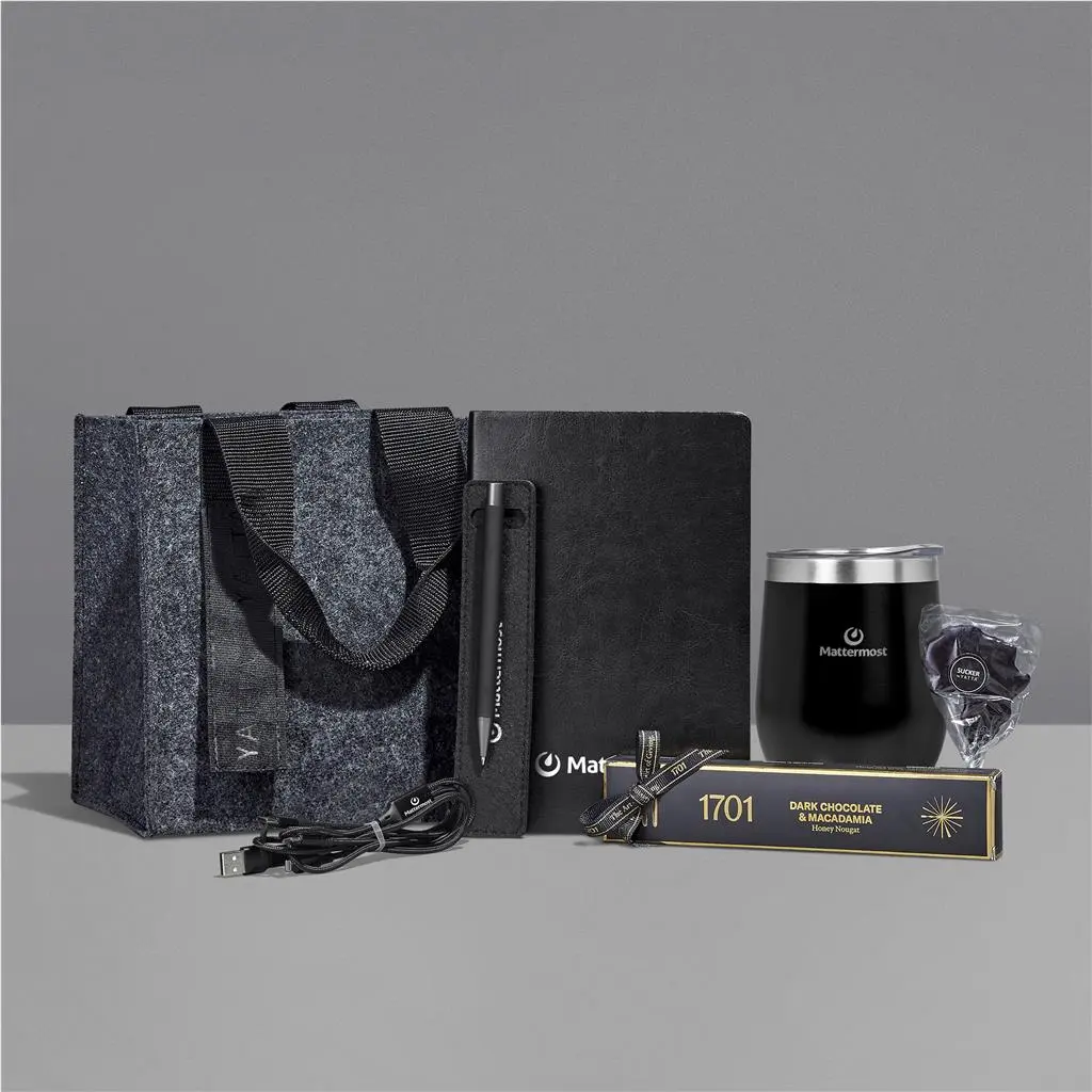 Yatta Class & Charm Hamper