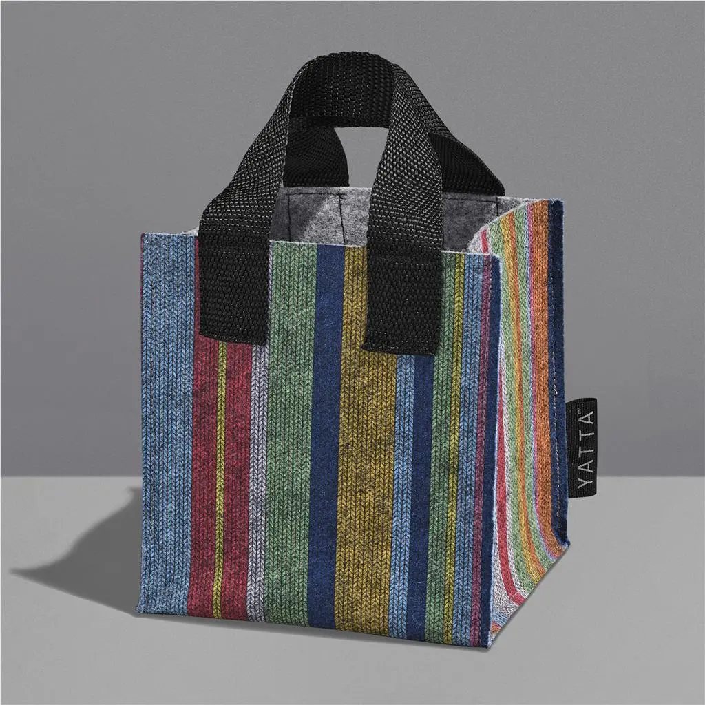 Yatta Compact Comfort Hamper