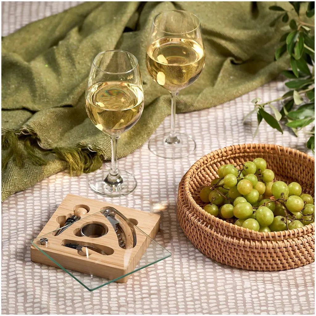 Okiyo Budonoki Bamboo Wine Accessories Set
