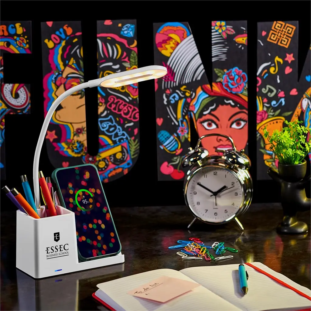 Swiss Cougar Ottawa Wireless Charger And Desk Lamp